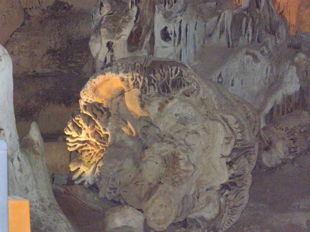 cango caves 008